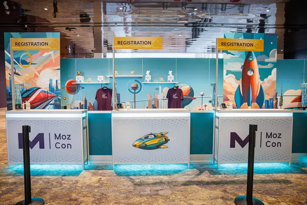 Close-up of the registration environment